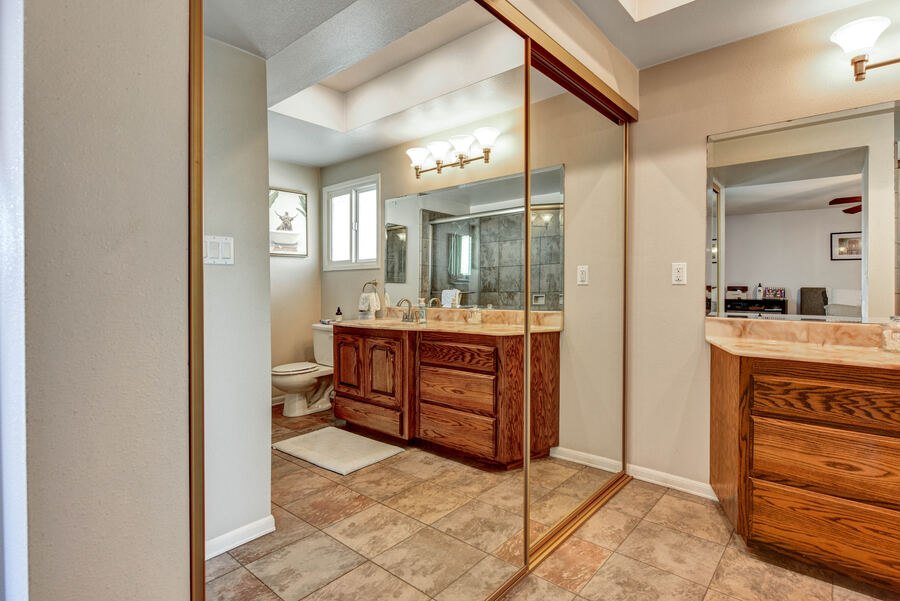 Additional bedroom or flexible living space